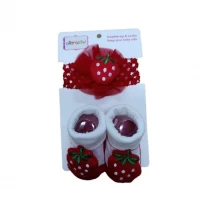 Kaos Kaki + Bandana Set Rinda Strawberry Merah 21050006