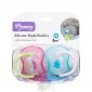 Empeng Bayi 2pcs MomEasy plus Kotak / Silicone Pacifier Glow in the Dark  (Empeng Bulat Pipih)